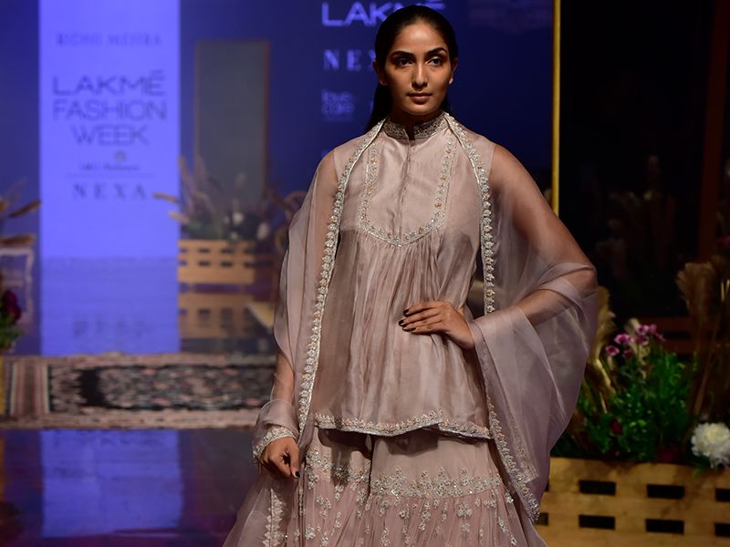 Ridhi Mehra LFW AW'19 An Ode to Heirlooms- 10