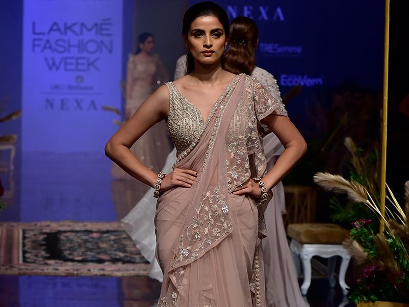 Ridhi Mehra LFW AW'19 An Ode to Heirlooms- 11