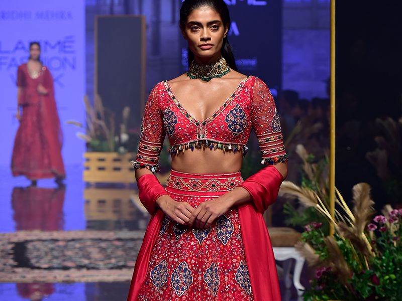 Ridhi Mehra LFW AW'19 An Ode to Heirlooms- 25