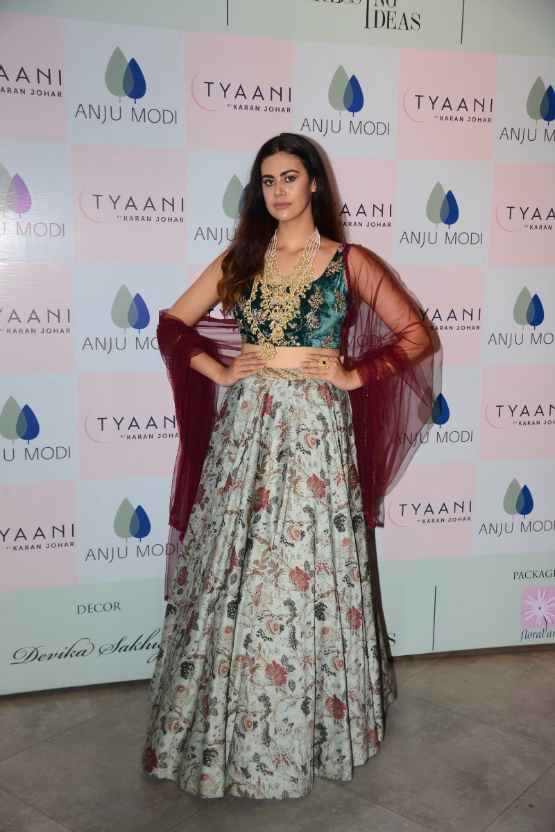 Anju Modi X Tyaani 21