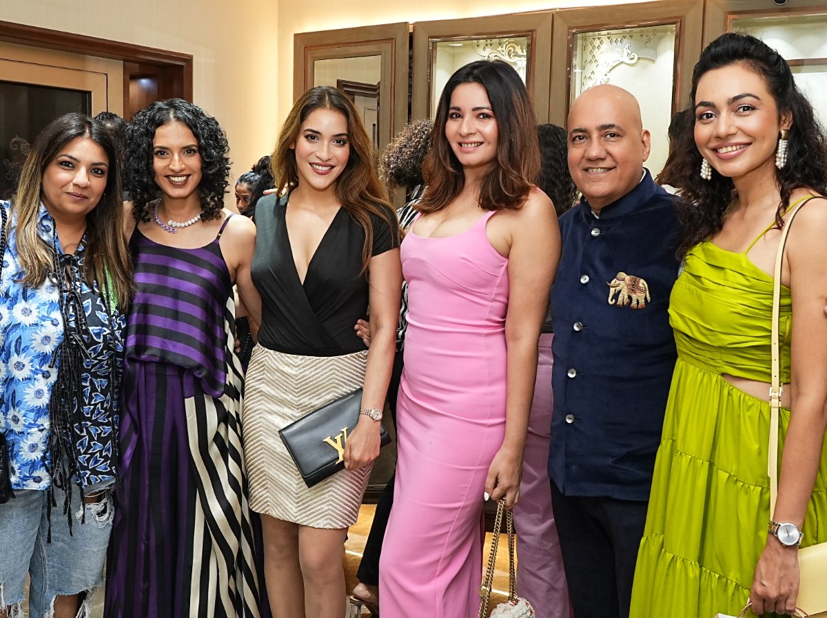 Payal_Singhal_Aparna_Badlani_Rasmi_Nigam_Shonali_Nagrani_Ishu_Datwani_Meghna_Kaushik