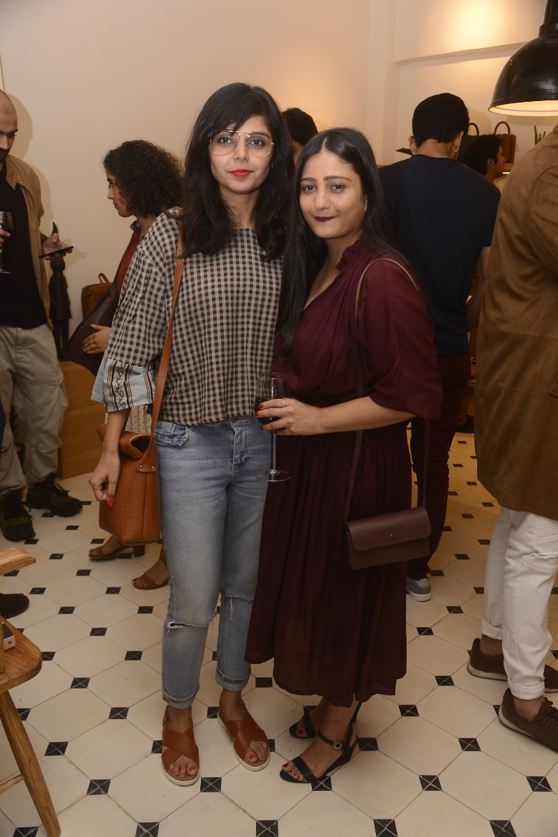 Charu_Gaur_with_Shweta_Malhotra