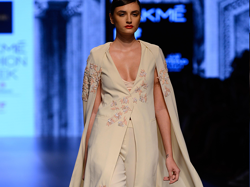 Ridhi Mehra LFW AW 16- 17