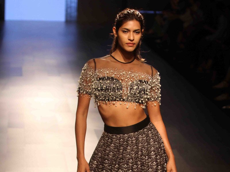 Ridhi Mehra AW17 collection Adorn- 9