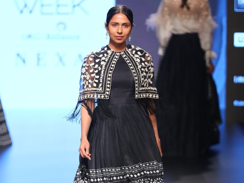 Ridhi Mehra LFW SS'18 Cinco- 11