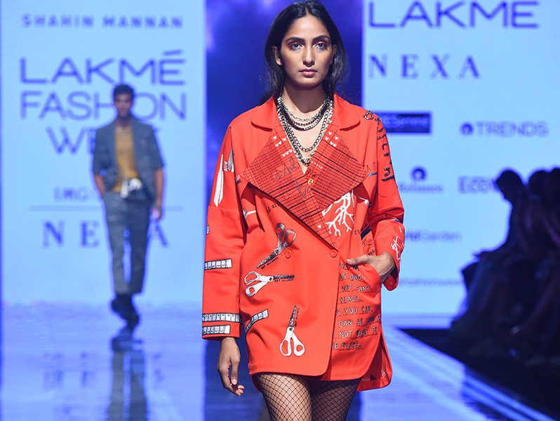 Shahin Mannan LFW SS'20 Fernweh- 5